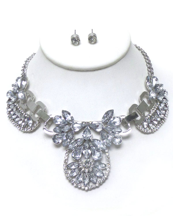 LINKED SHAPES WITH CRYSTALS NECKLACE SET