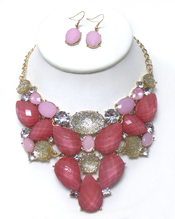 GLITTER AND SOLID STONES NECKLACE SET