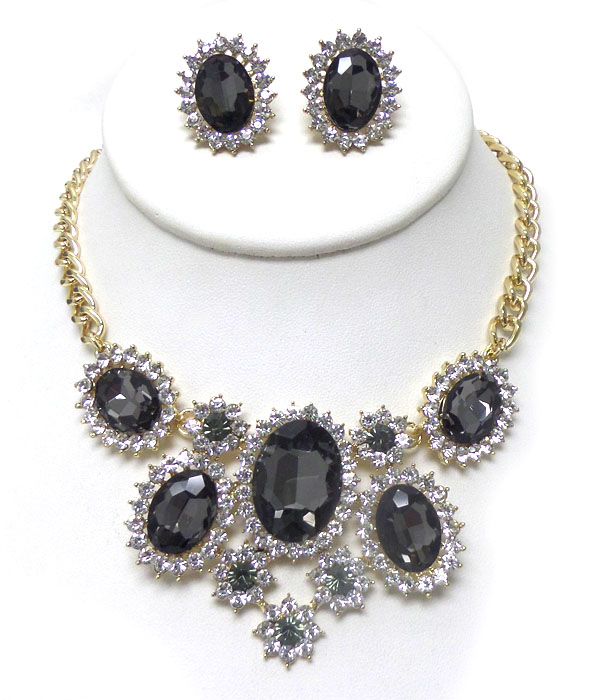 LARGE CRYSTALS WITH SMALL CRYSTALS BORDER NECKLACE SET