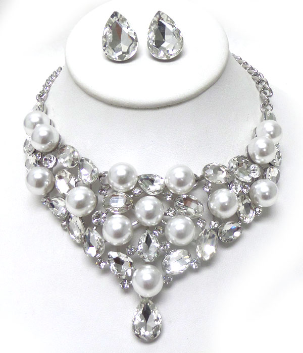 PEARLS AND CRYSTALS WITH SINGLE TEARDROP NECKLACE SET