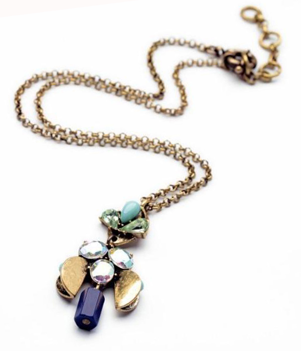 BOUTIQUE STYLE MIXED STONE CLUSTER CHARM LONG NECKLACE