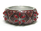 METAL EPOXY FLOWER DESIGN HINGE BANGLE