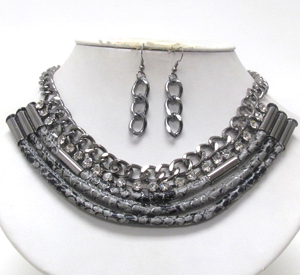 CRYSTAL AND THREE SNAKE SKIN CHAIN DECO NECKLACE EARRING SET