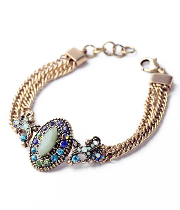 BOUTIQUE STYLE CRYSTAL AND STONE DECO OVAL CHARM METAL BRACELET
