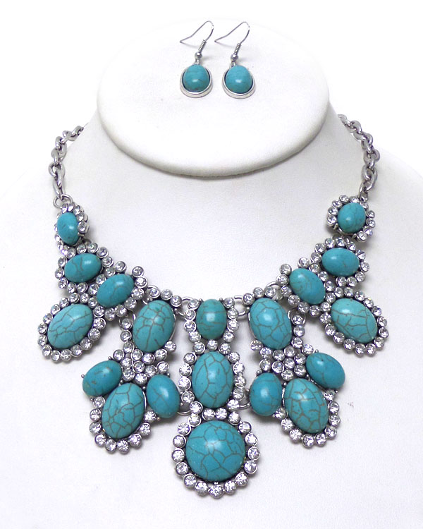 TURQUOISE STONE WITH CRYSTALS NECKLACE SET