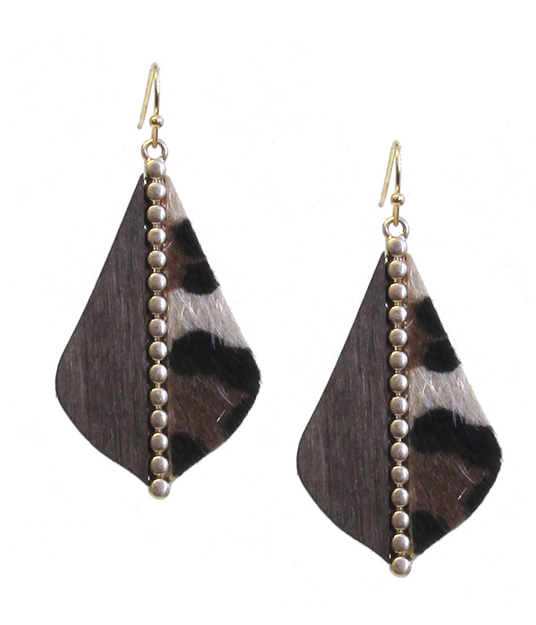 LEOPARD FUR AND WOOD MIX EARRING