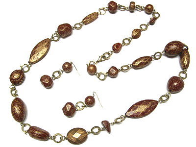 PATINA BEADS LONG NECKLACE AND EARRING SET