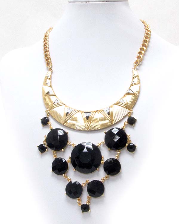 MULTI FACET ACRYLIC BUBBLE DROP AND TEXTURED METAL CHOCK NECKLACE