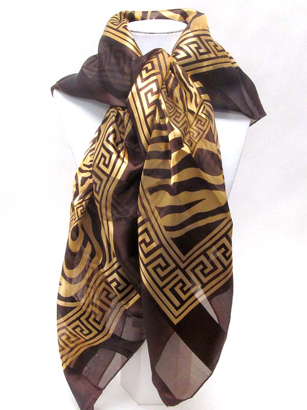 ANIMAL PRINT AND FRAME PATTERN MIX SQUARE SCARF