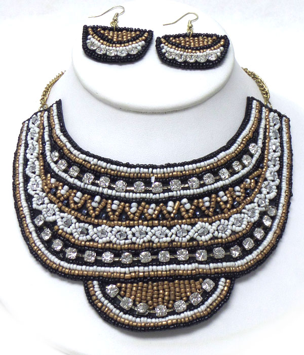 MULTI LAYER PATTERN OF SEEDBEADS AND CRYSTALS NECKLACE SET