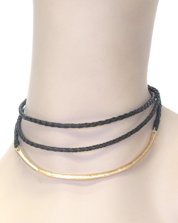 TRIPLE LAYER LEATHERETTE AND METAL CHOKER NECKLACE