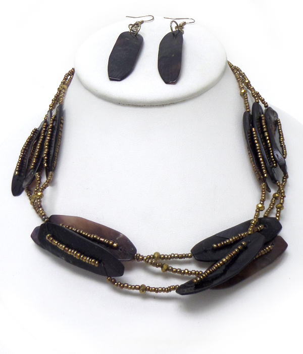 THREE LAYER SHELL NECKLACE SET