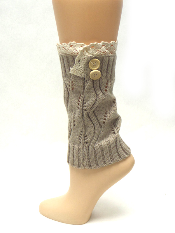 VINTAGE LACE AND BUTTON CROCHET SHORT LEG WARMERS - BOOT CUFFS