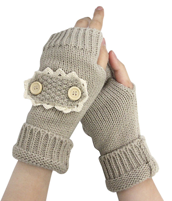 VINTAGE LACE BUTTON ACCENT OPEN FINGER KNIT GLOVE OR ARM WARMER