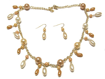 FRESH WATER PEARL BEADS DROP NECKLACE AND EARRING SET
