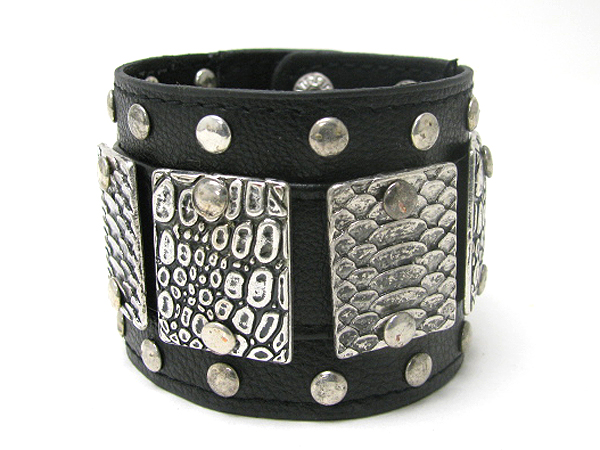 MIXED METAL STUD LEATHER WRISTBAND