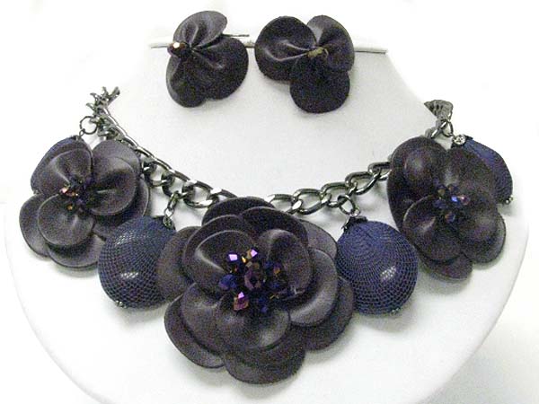 FABRIC FLOWER AND MESH WRAPPED STONE DANGLE NECKLACE EARRING SET