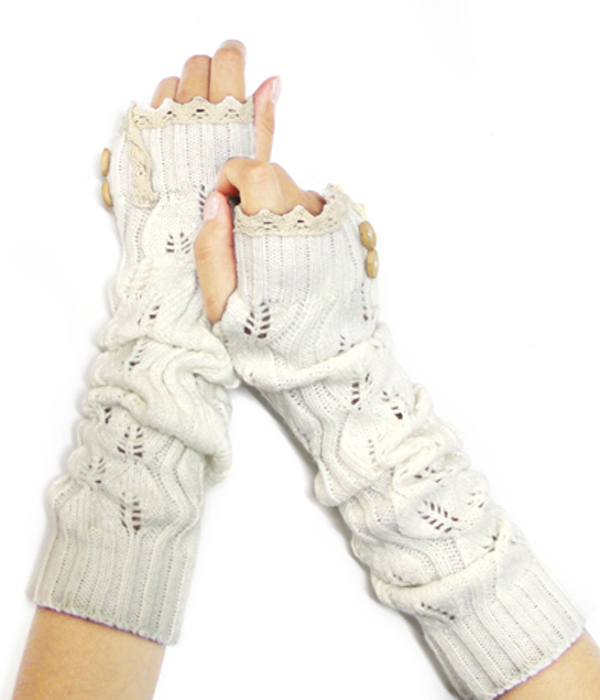 VINTAGE LACE AND BUTTON ACCENT OPEN FINGER KNIT GLOVE OR ARM WARMER
