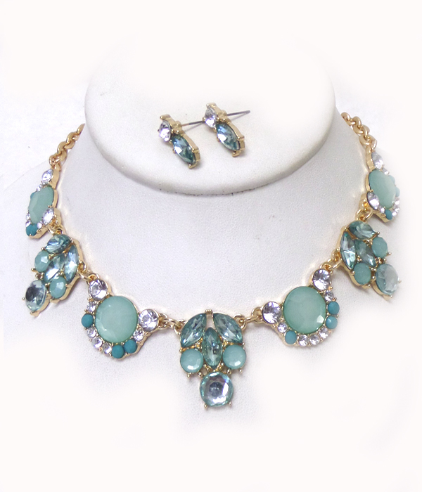 CRYSTAL AND ACRYL STONE LINK NECKLACE SET