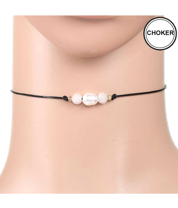 FRESHWATER PEARL LEATHERETTE CORD CHOKER NECKLACE