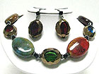 METALLIC FACE CUT GLASS AND CERAMIC STONE NECKLACE SET