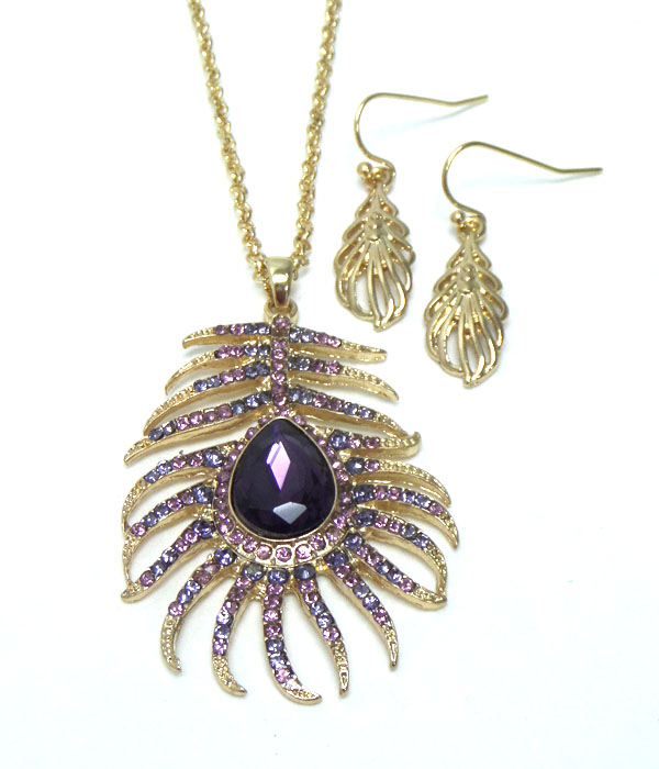 FEATHER WITH STONE IN CENTER AND CRYSTALS NECKLACE SET