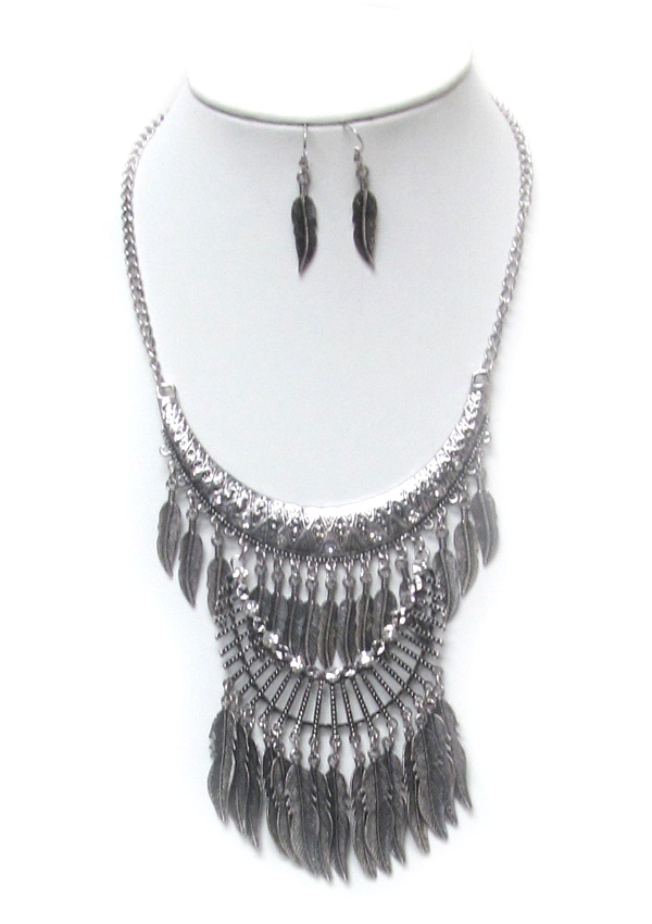 METAL  FEATHER DROP LAYER NECKLACE SET 