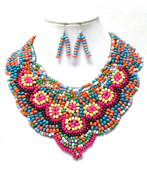 MULTI SEED BEADS FLOWER AND PATTERNS NECKLACE SET