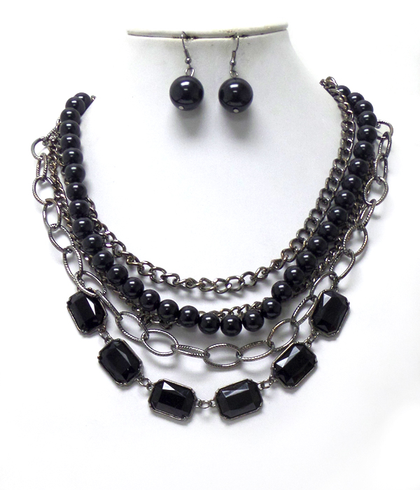 LAYER CHAIN AND PEARL NECKLACE SET 