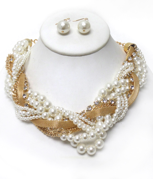 TWISTED CHAIN AND PEARL NECKLACE SET