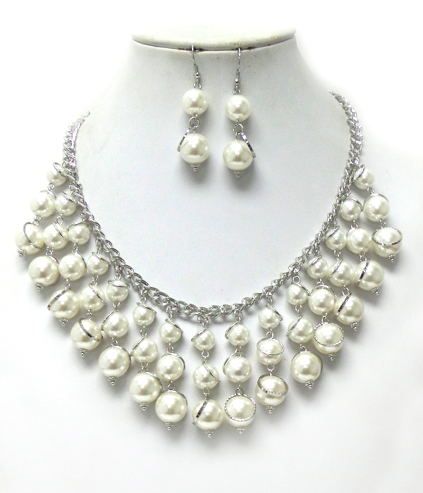 THREE PEARL DROP LAYERED NECKLACE SET 