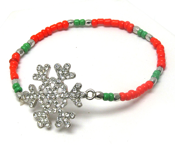 CRYSTAL SNOW FLAKE AND SEED BEADS STRETCH BRACELET