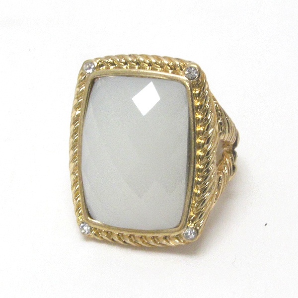 LARGE FACET STONE AND CRYSTAL CORNER DECO STRETCH GLAMOUR RING