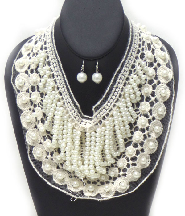 LACE WITH MULTI SIZE PEARLS NECKLACE SET