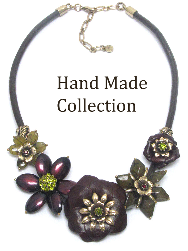 CRYSTAL AND GENUINE LEATHER AND BRASS FLOWER LINK GENUINE LEATHER CORD VINTAGE NECKLACE