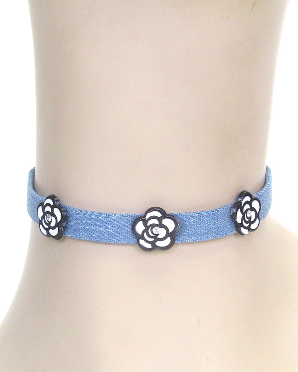 ROSE AND DENIM CHOKER NECKLACE