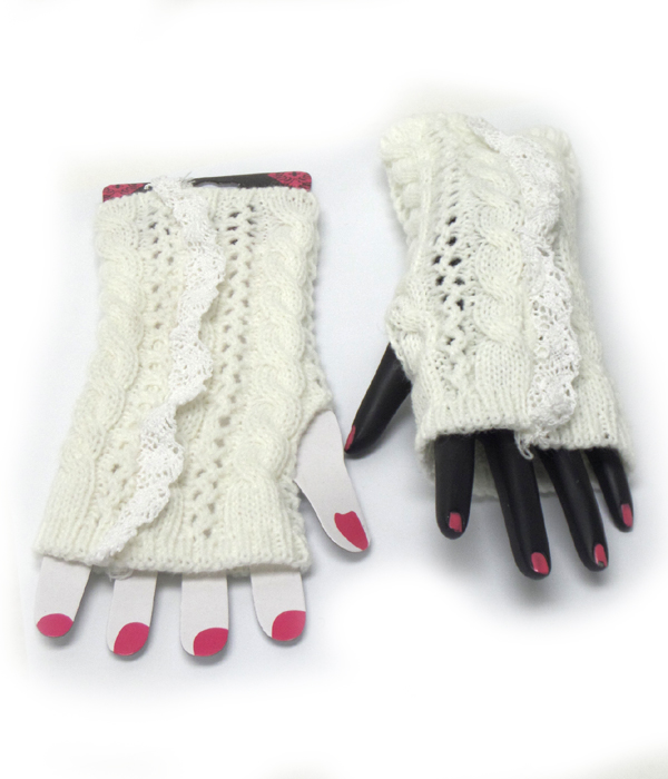 KNIT WITH LACE OPEN FINGERTIP KNIT GLOVE 