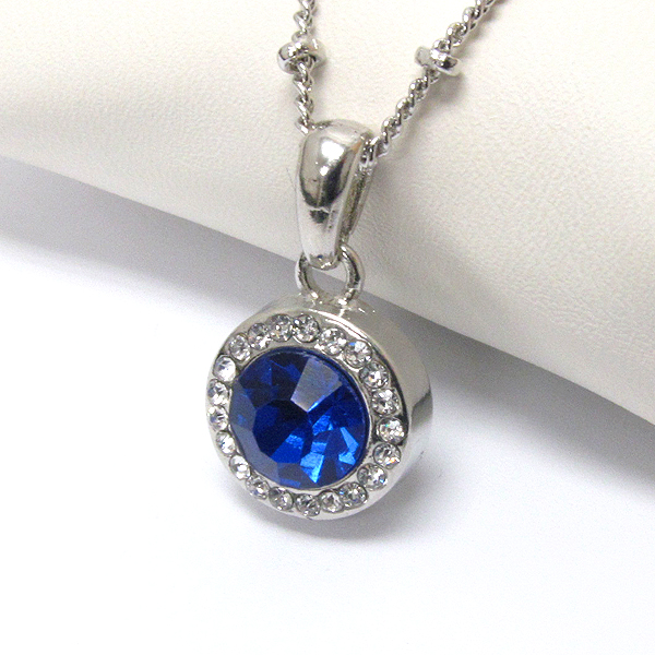 PREMIER ELECTRO PLATING CRYSTAL AND FACET GLASS CENTER PENDANT NECKLACE