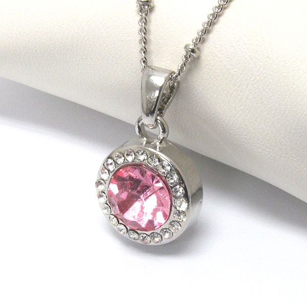 PREMIER ELECTRO PLATING CRYSTAL AND FACET GLASS CENTER PENDANT NECKLACE