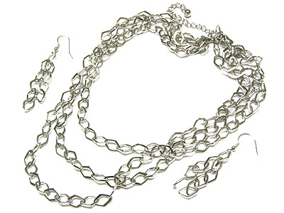 MULTI ROW METAL CHAIN LINK NECKLACE AND EARRING SET