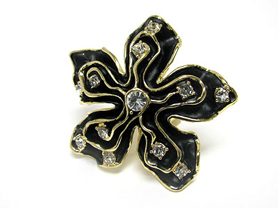 Flower Rings Costume Jewelry on Costume Jewelry Crystal And Enamel Large Flower Top Adjustable Ring