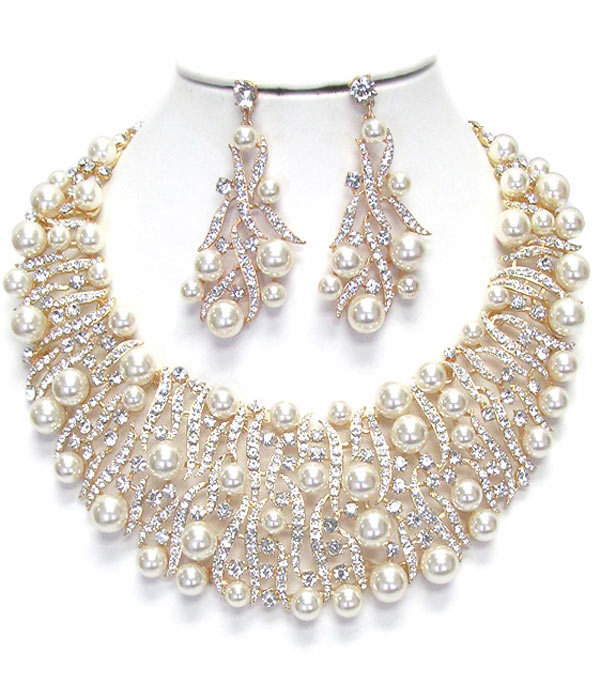 LUXURY CLASS VICTORIAN STYLE AND AUSTRIAN GLASS CHUNKY PARTY NECKLACE SET