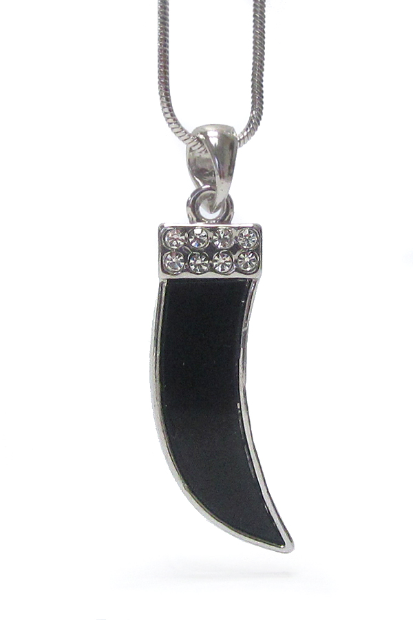 MADE IN KOREA WHITEGOLD PLATING CRYSTAL AND ONYX ACRYL DECO HORN PENDANT NECKLACE