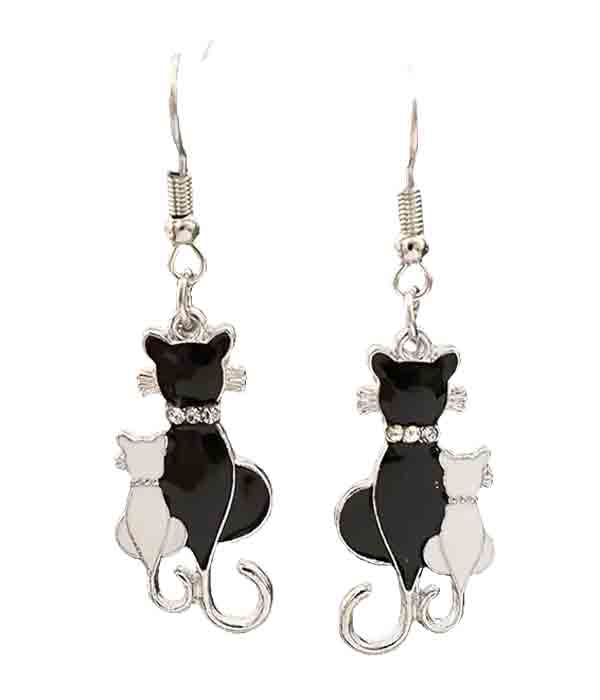 Double cat earring