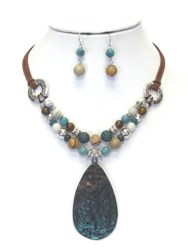 Hammerd metal teardrop and multi ball mix chain necklace set