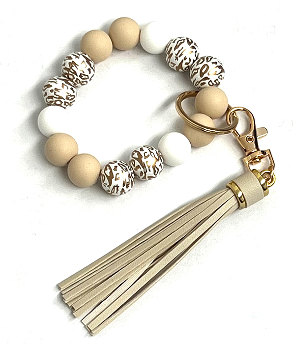 Wood and rubber bead mix wristband keychain