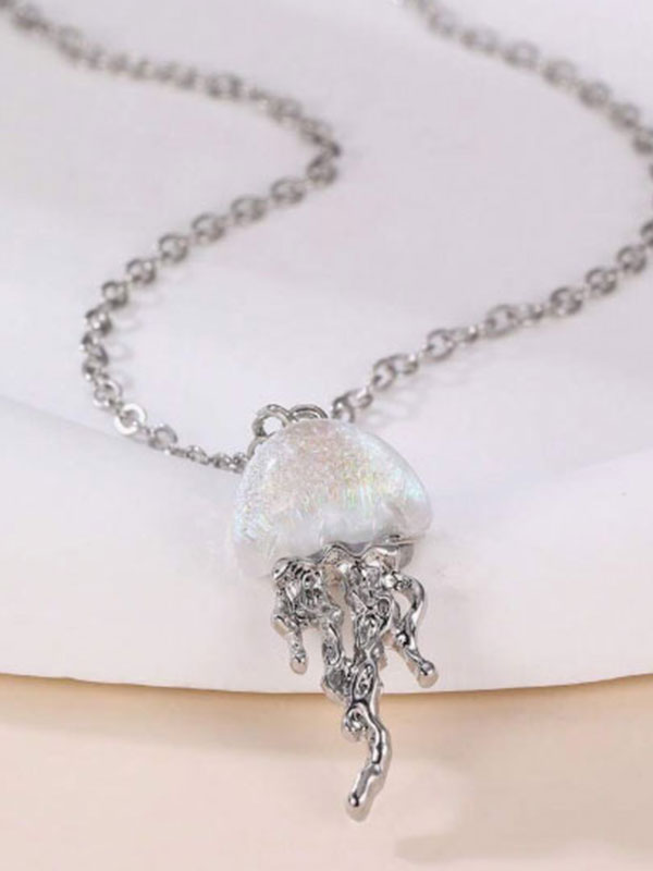 Sealife theme jellyfish pendant necklace