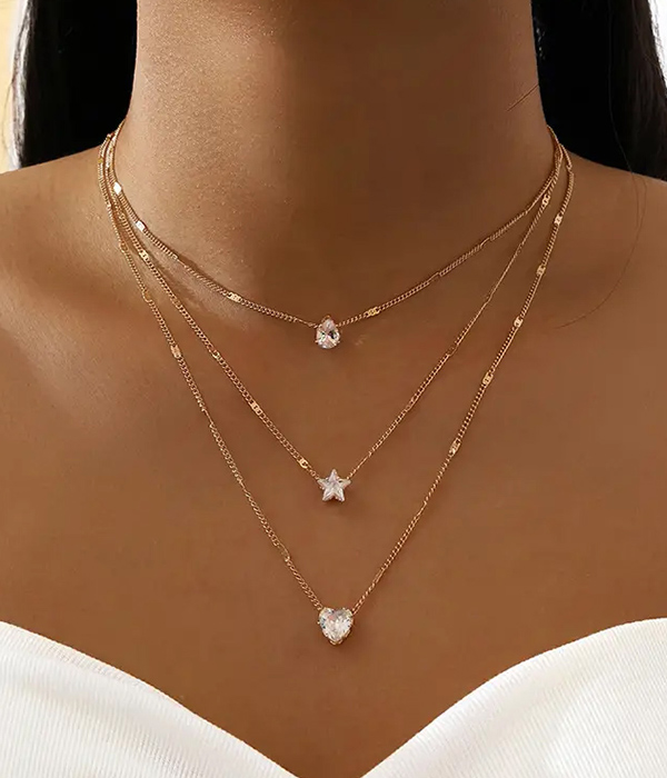 Minimal style 3 layer crystal heart pendant necklace