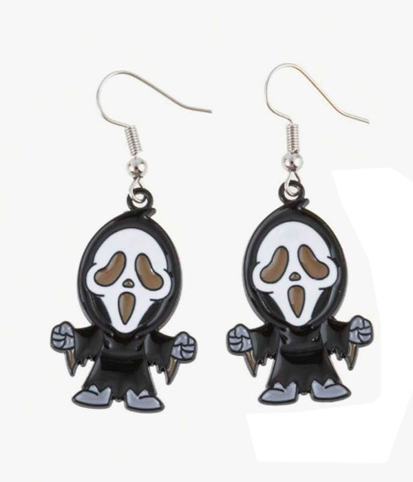 Halloween theme ghost face earring