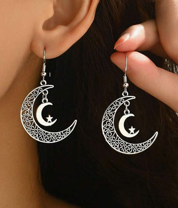 Vintage filigree moon earring